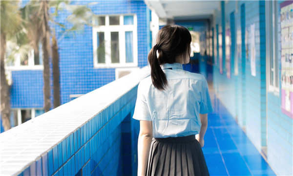 龙华山办事处如何找到一个可以帮助我生孩子的女人？